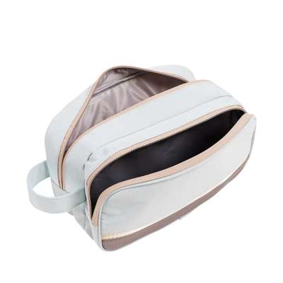 Factory Wholesale Cheap Price Beauty Bag Cosmetic Fashion Design Toilet Bag OEM Travel Women Clutch Bag